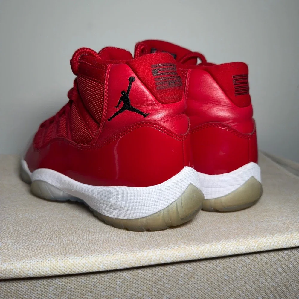 Jordan air 11